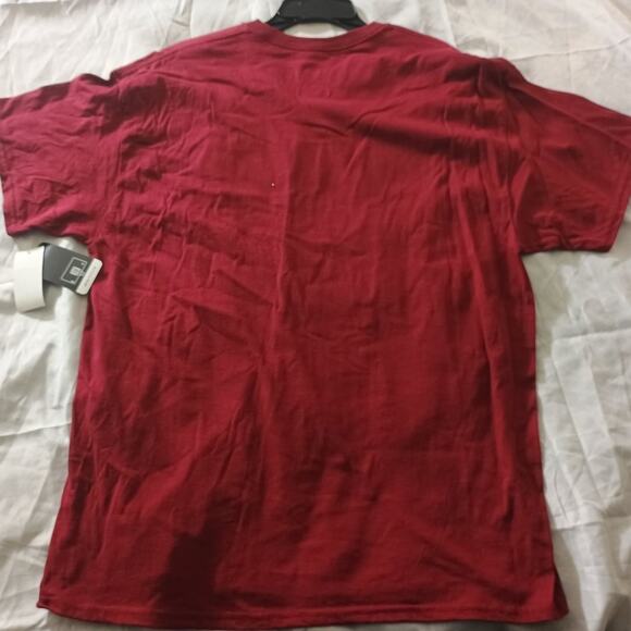 Cleveland Cavaliers Basketball T-Shirt - Red - Picture 3 of 3